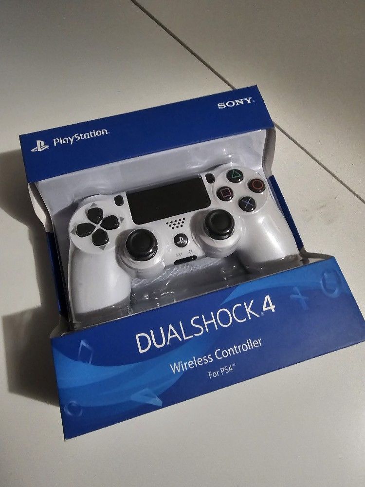 Ps4 Controller "Artic White"