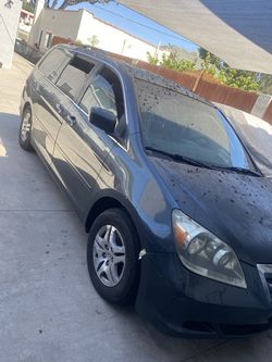 Used car Honda odyssey