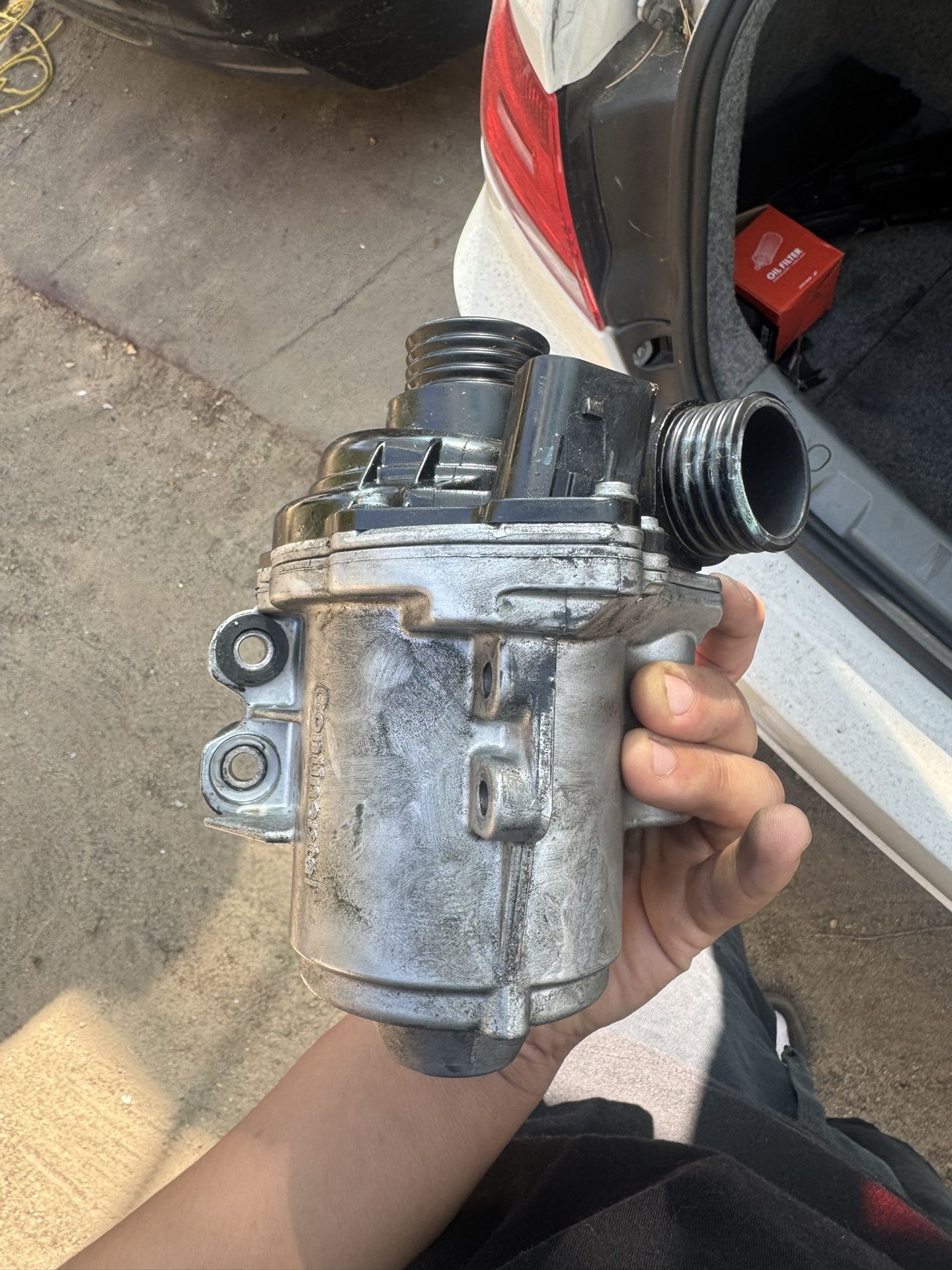 N54 Water Pump Original