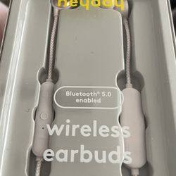 Bluetooth wireless earbuds 