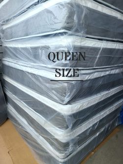 NEW QUEEN-SIZE PILLOW TOP MATTRESS & BOX SPRING ‐ 2PC