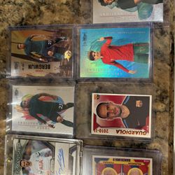 Soccer 7 Card Lot Including One Autographed Card