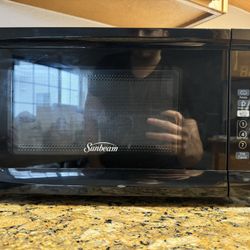 Sunbeam microwave 
