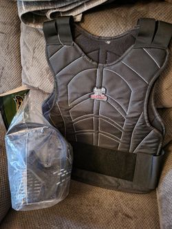 Vest And Mask  Air Soft Nerf