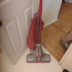 Kurby Vacuum 