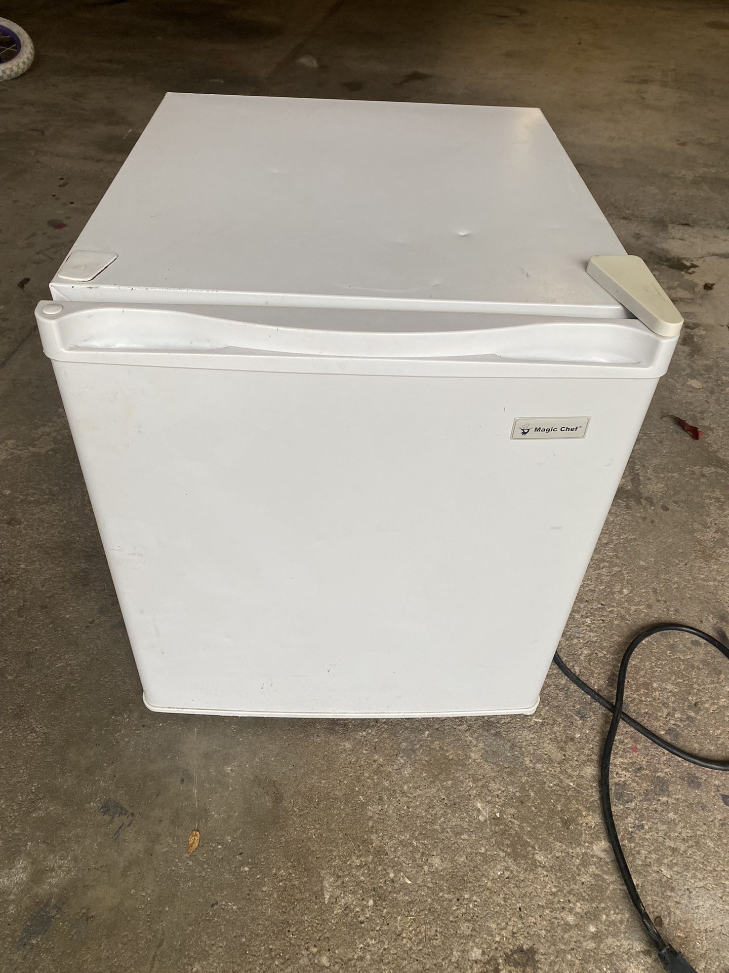Mini Fridge