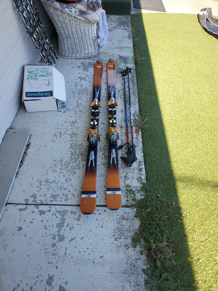 Salomon Scream10 Pilot 186 Skis Winter Sports