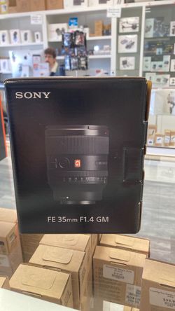 Sony FE 35mm F/1.4 GM Lens