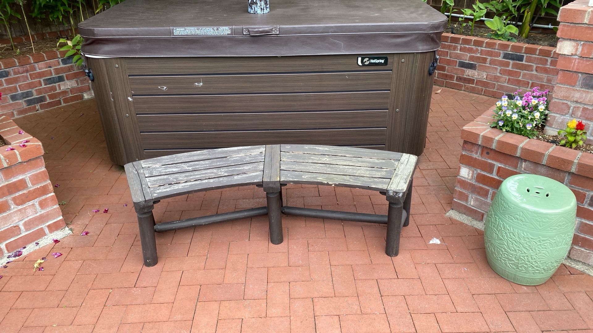 Curved Garden Wood Bench