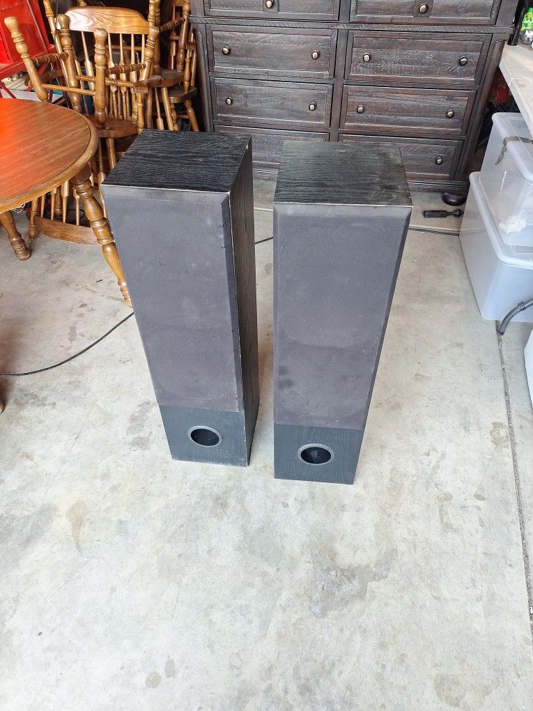 Dynalab House Speakers