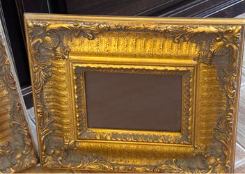 Gold picture frame bundle