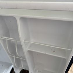 Frigidaire Refrigerator Black Good Condition 45.00 OBO