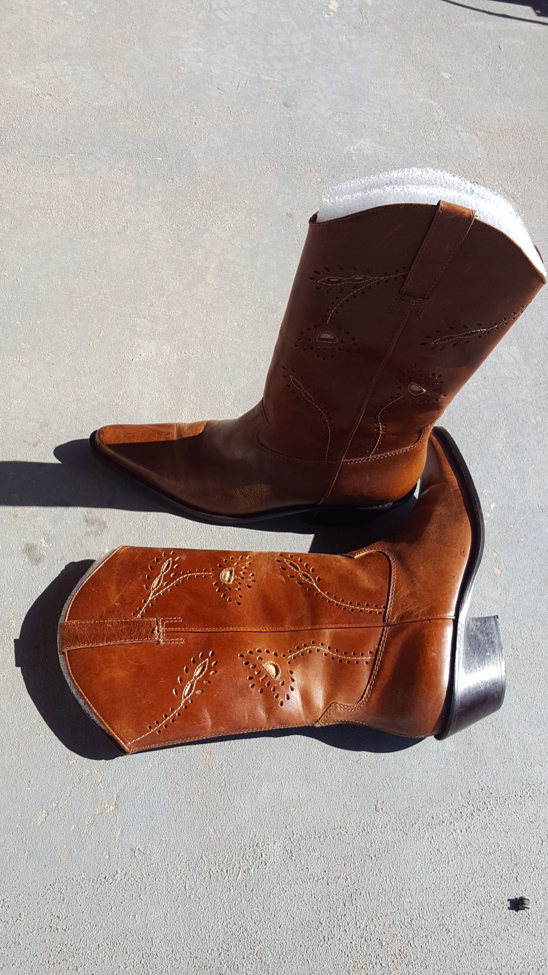 Leather Prairie Flower Boots