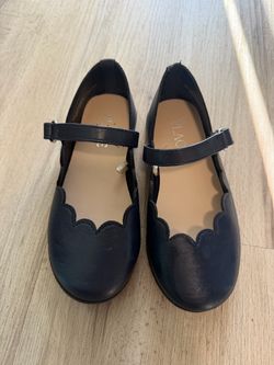 Girls uniform flats 11C