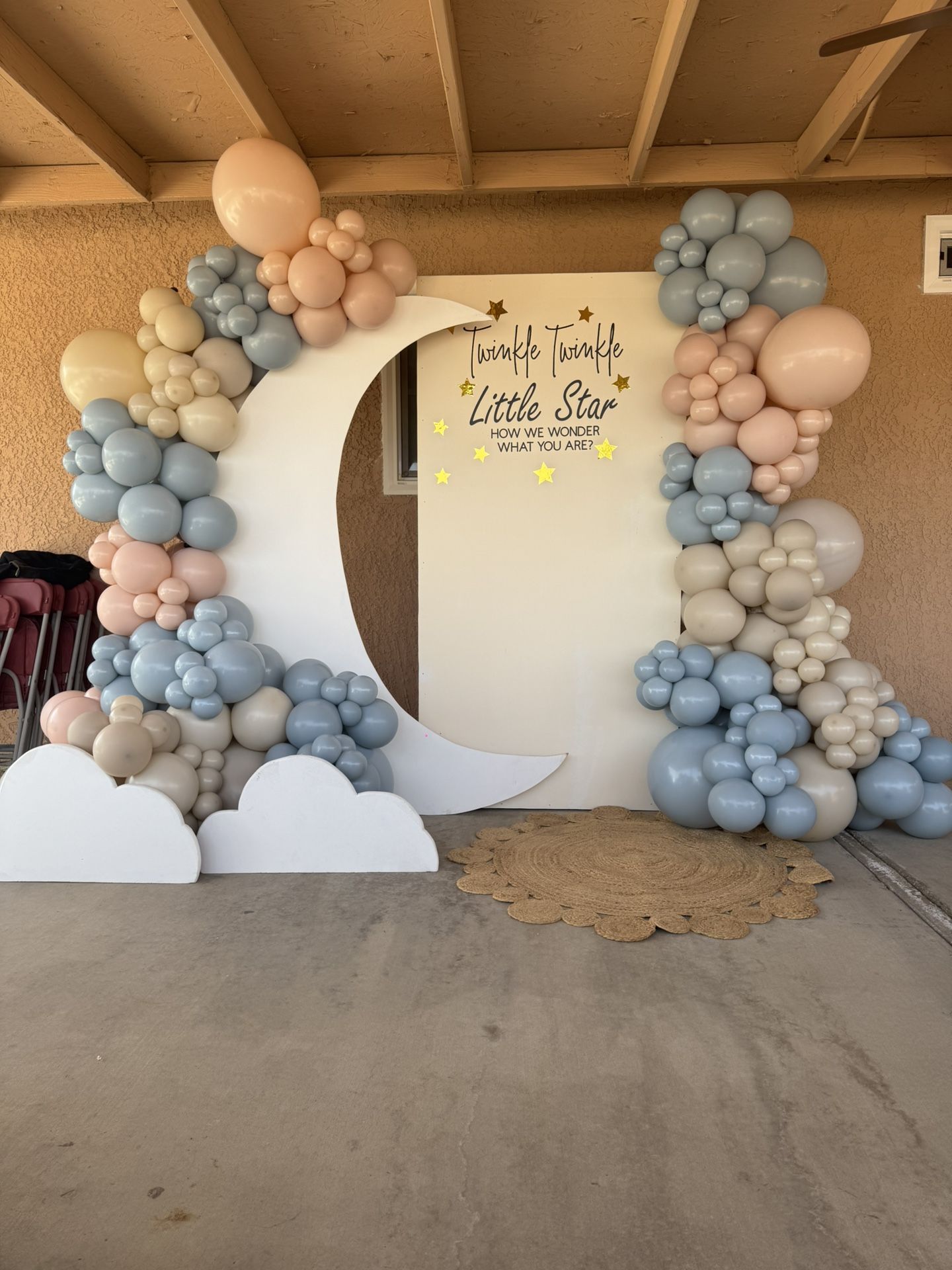Balloon Garland Setup