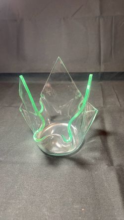 Vintage Clear Glass Handkerchief Vase With Green Tint/Hue