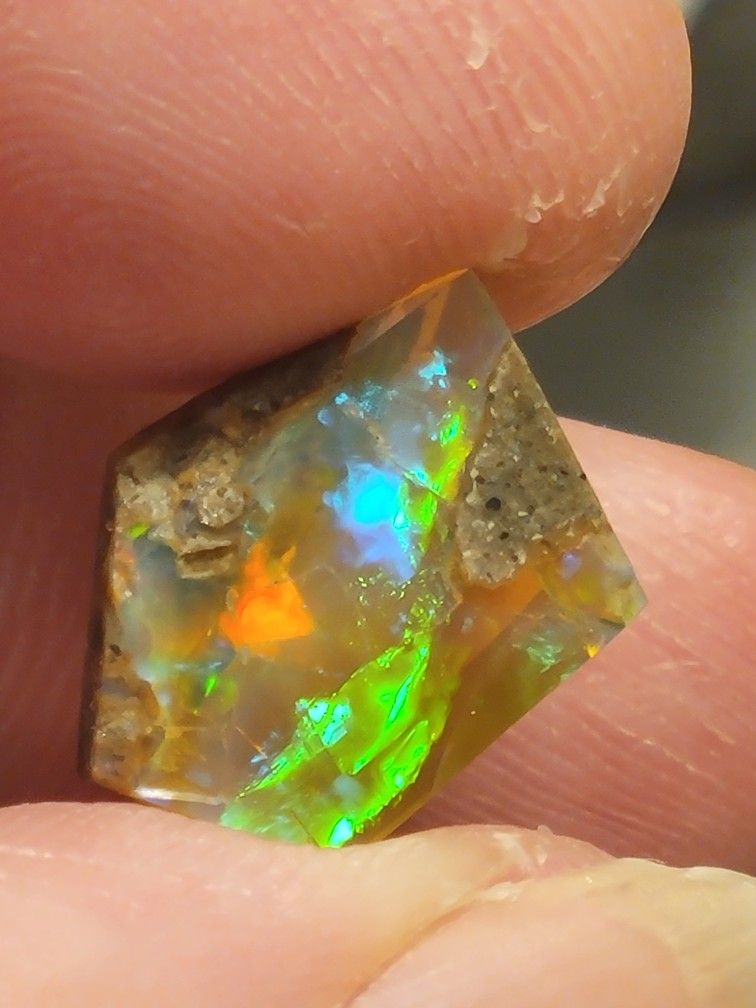 4Ct African Black Opal Play Of Color Facet Cut QSH215