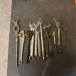 Tools/ Wrenches. Includes Trumbull Rapid Wrench , Hydrant Wrench, Crescent Wrenches, Bit Plumbers Wrench, Torque Wrench , BoxEnd. Take All For 35! 