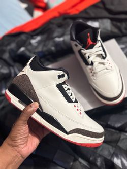 Jordan 3 Worlds Best.  Size 9.5