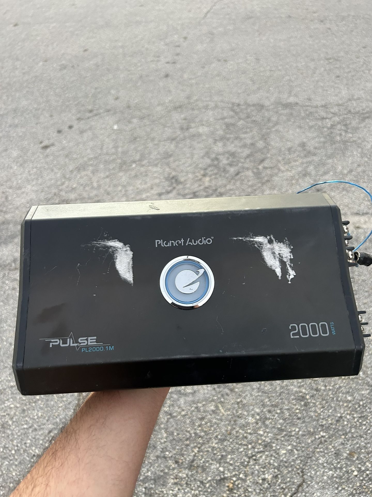 2000 Watt Planet Audio Amp