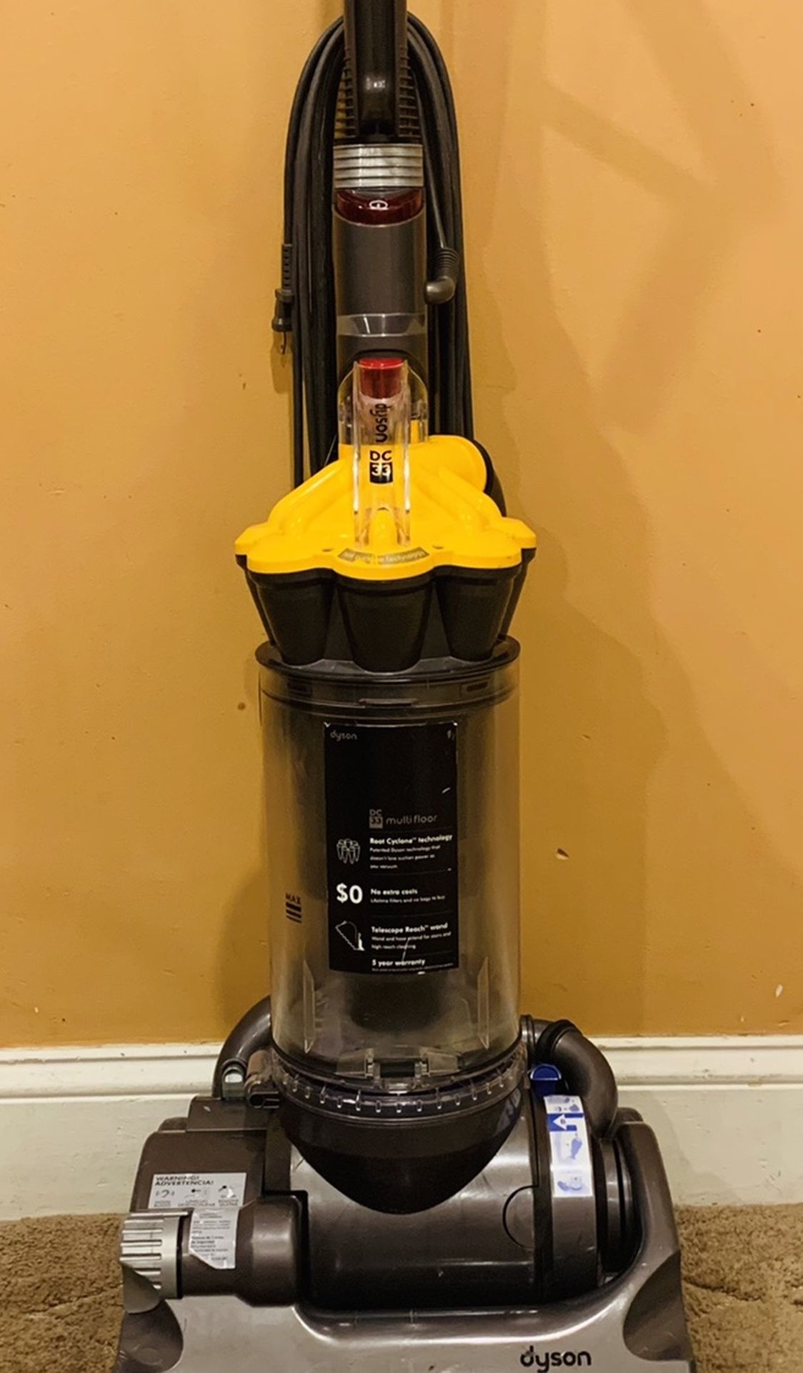 Dyson DC 33 vacuum cleaner