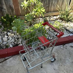 Melissa and Doug Shopping Cart
