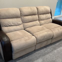 Reclining Couch 