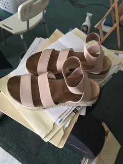 Steve Madden sandals size 9
