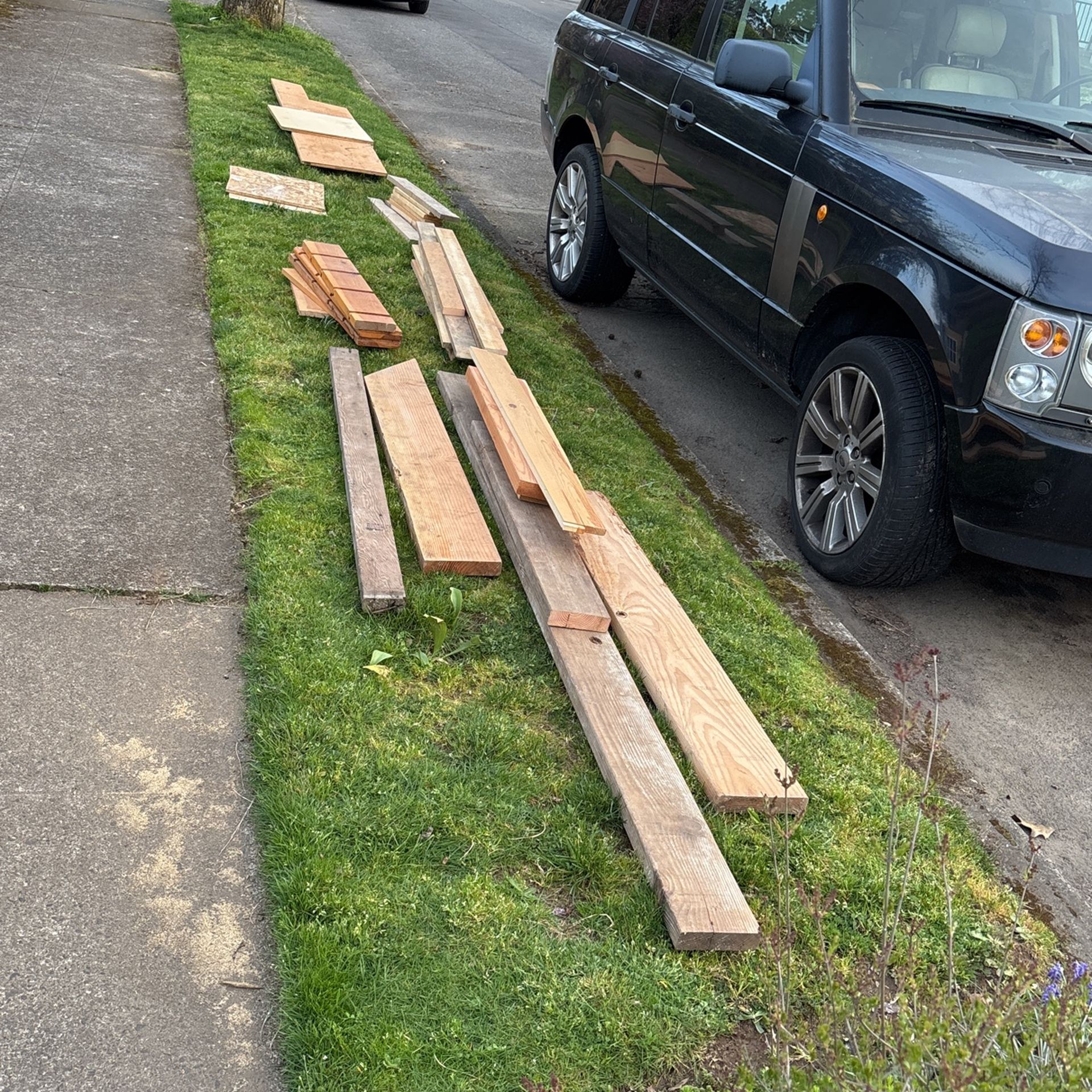 Free, Miscellaneous Lumber
