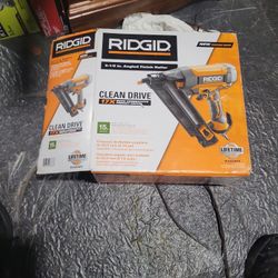 Ridgid Nail Gun 15 Gauge In Angle