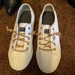 Sperry White Platform Sneaker Size 6.5