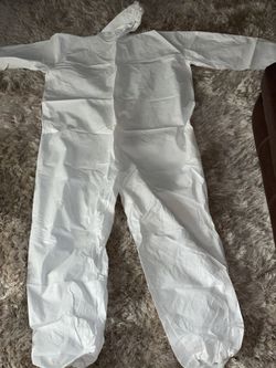 Reasonable hazmat suit Gear