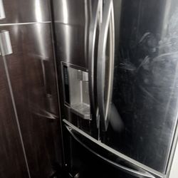 Appliance duo for sale @ a close out price