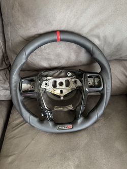 Srt8 steering wheel