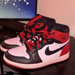 Air Jordan 1s