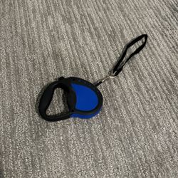 Retractable Dog Leash Blue Locking Function 