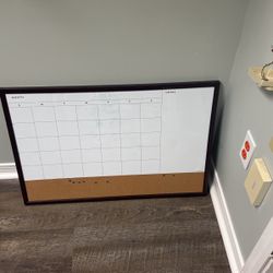 Calendar Bulletin Board