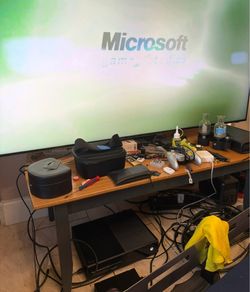 Xbox One and controller