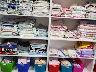 Baby Blankets & Swaddles