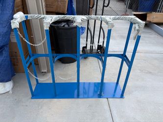 Gas Cylinder Storage Rack with Chains