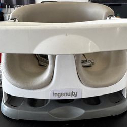 Free baby feeding chair