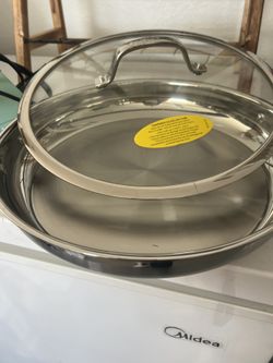 12 Inc Cuisinart Pan