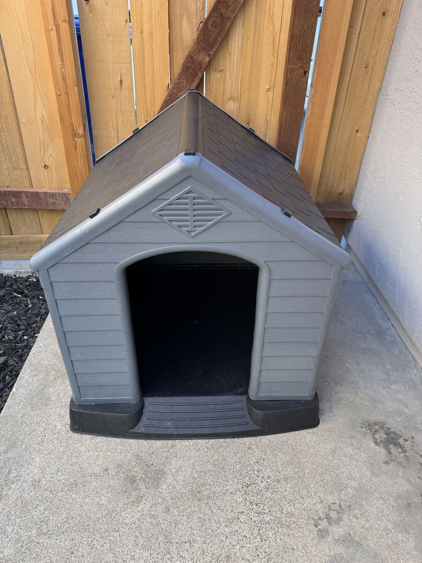 Dog House