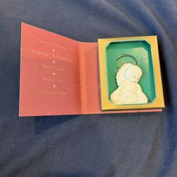 Goebel Hummel Porcelain Christmas Angel In Cloud Ornament #131