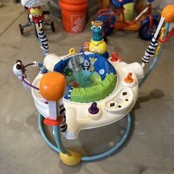 Fisher-Price Baby Bouncer Jumperoo