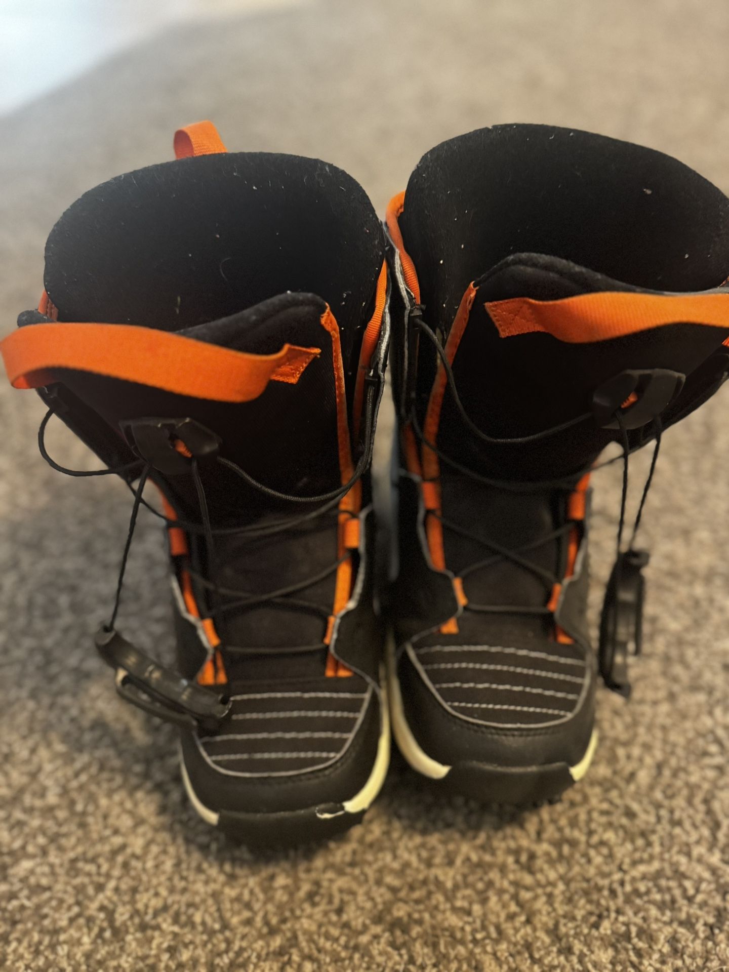 Salomon Snowboard Boots 2.5
