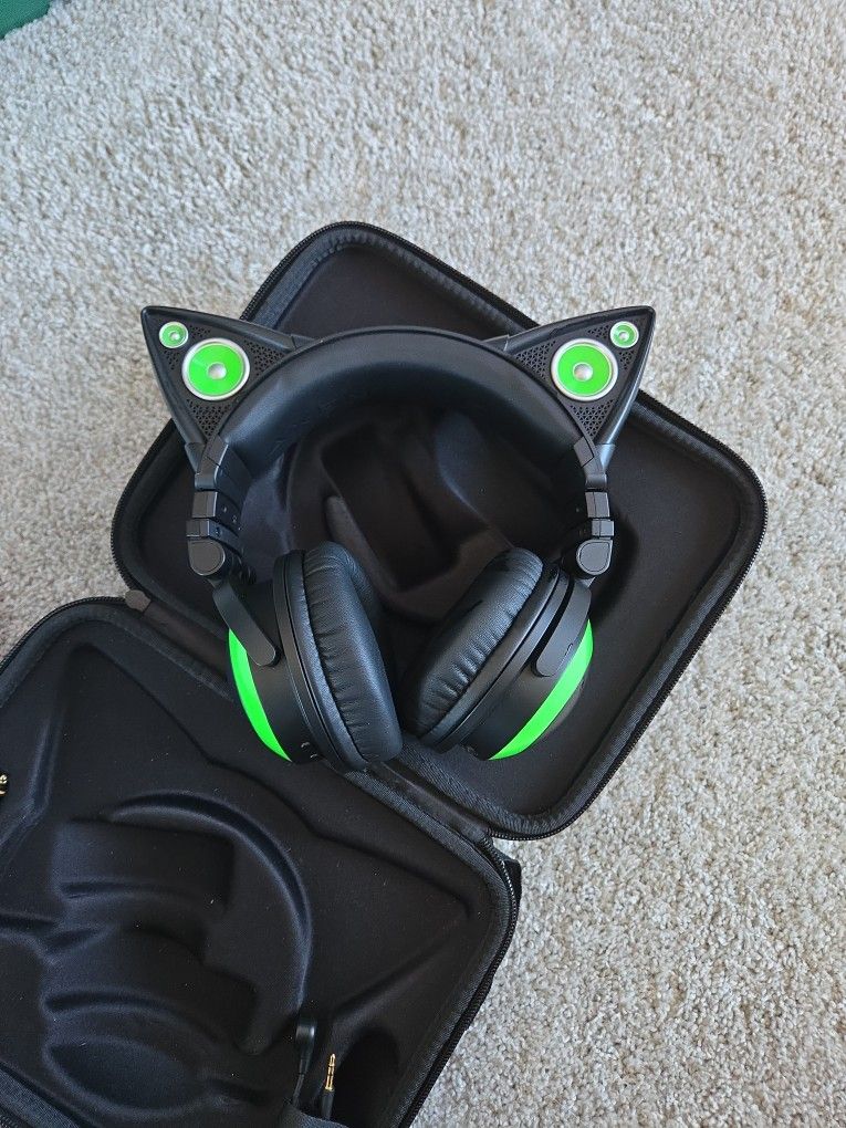Axent Wear Green LED Cat Ear Gaming Headphones For Xbox, Playstation, Switch, PC With Carrying Case
