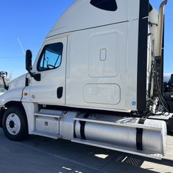 2016 Freightliner 2 Axle 10 Speed Transmission