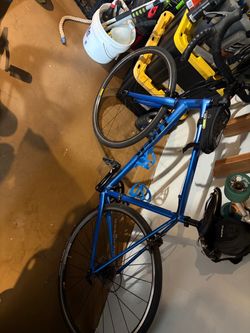 trek road bike