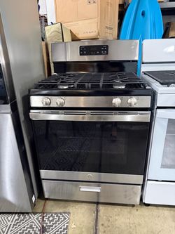 Questions and Answers for GE 30 in. 4.8 cu. ft. Freestanding Gas Range in Stainless Steel